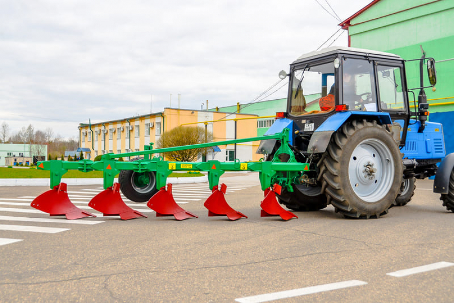 Плуг загонный навесной ПЗН-5-35-01